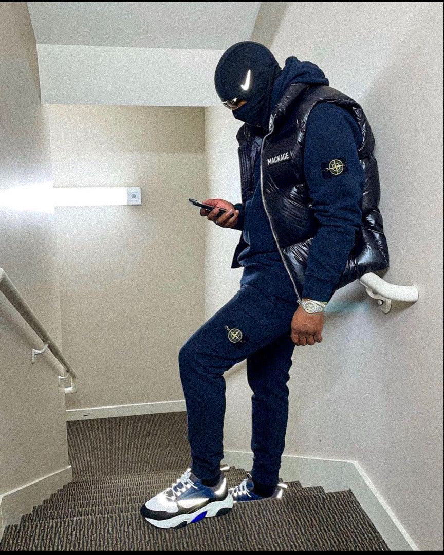 B22 Blue Black - image 2