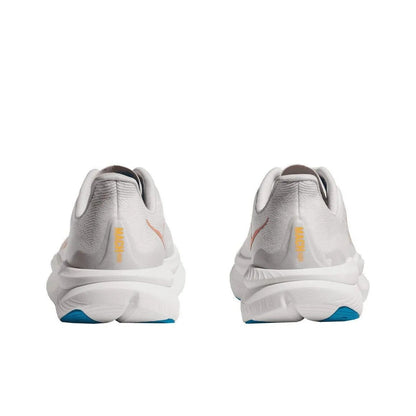HOKA Mach 6 Sneakers
