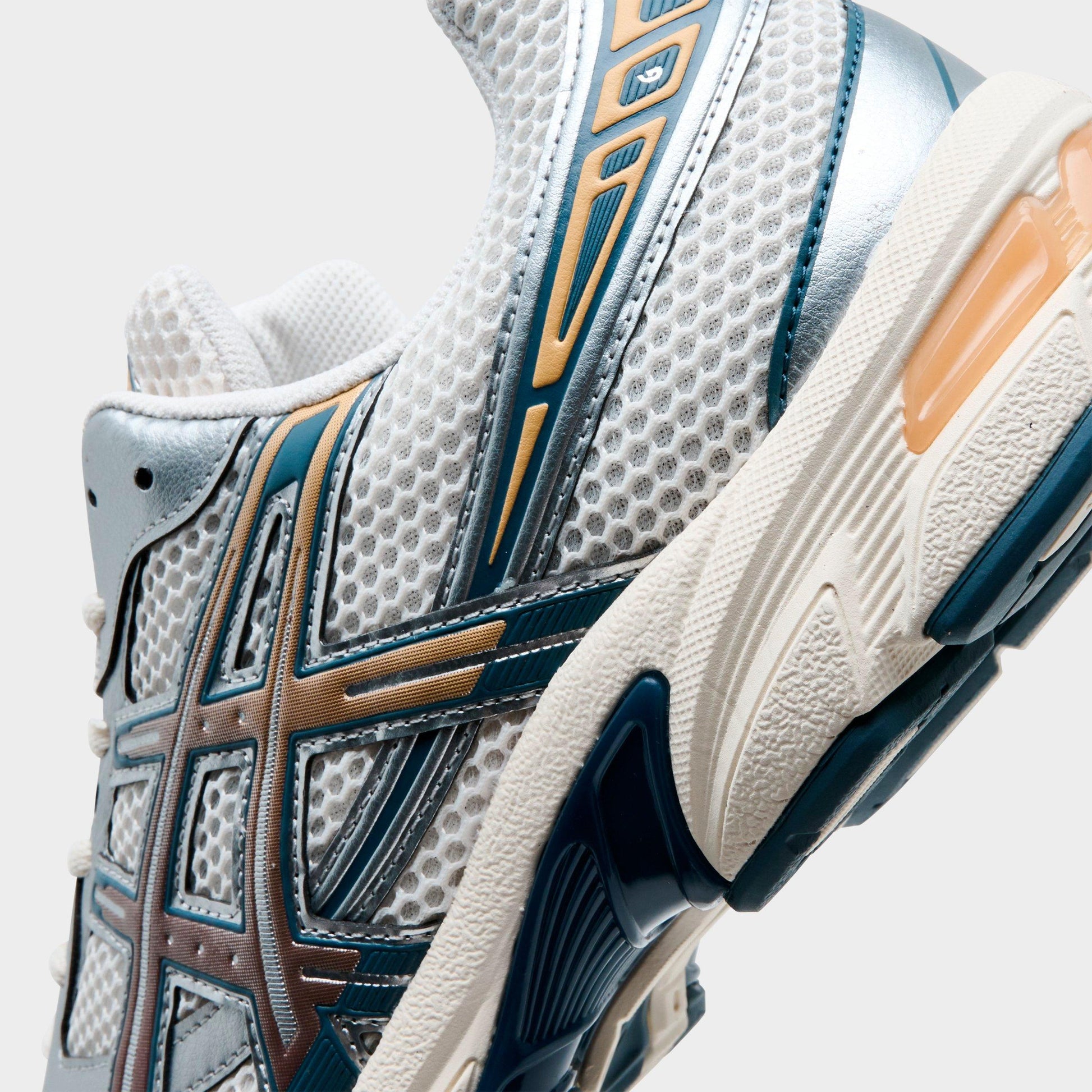 Men's ASICS GEL-1130 Casual Shoes - Cream/Mahogany - image 3