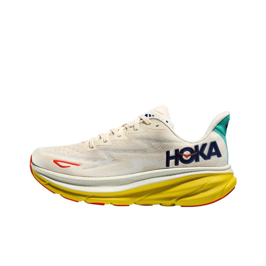 HOKA Clifton 9 Sneakers