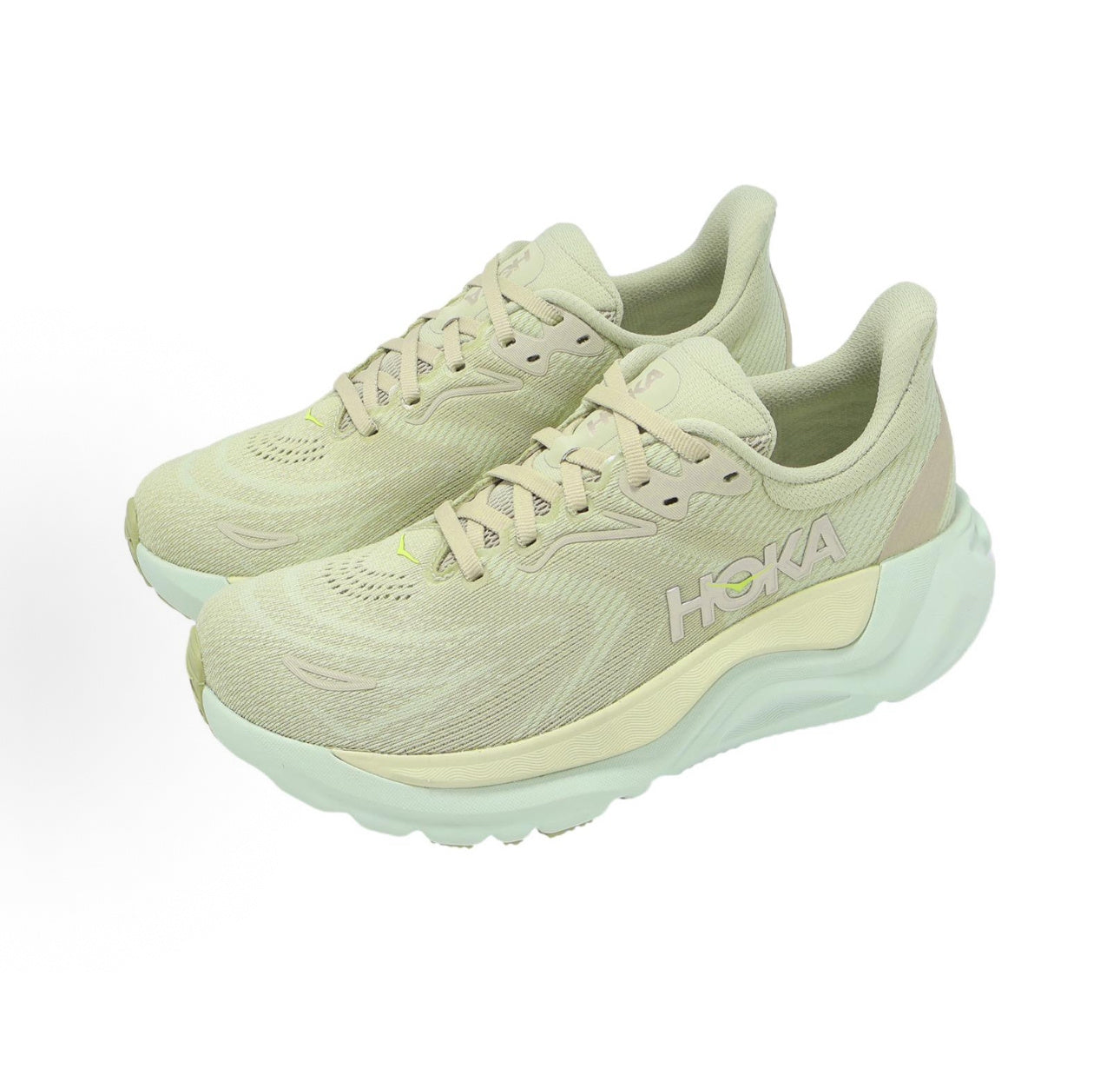 HOKA Arahi 8 Sneakers