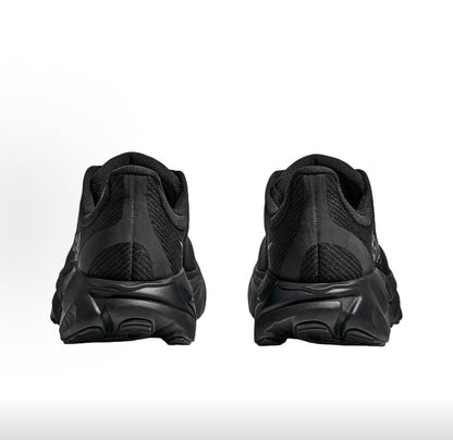 HOKA Arahi 8 Sneakers
