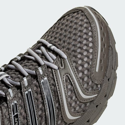 ADISTAR CONTROL 5 SHOES - Trace Grey Metallic / Core Black / Light Brown