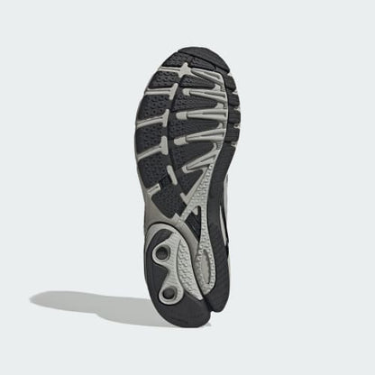 ADISTAR CONTROL 5 SHOES - Grey Two / Core Black / Silver Metallic