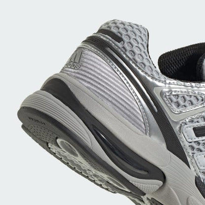 ADISTAR CONTROL 5 SHOES - Grey Two / Core Black / Silver Metallic