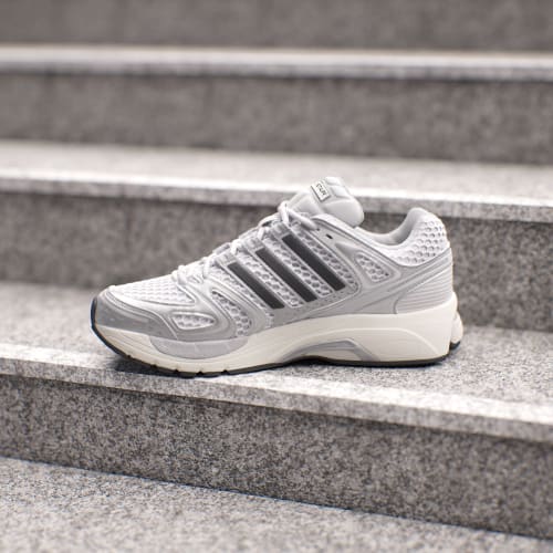 ADISTAR CONTROL 5 SHOES - Silver Metallic / Grey One / Core Black