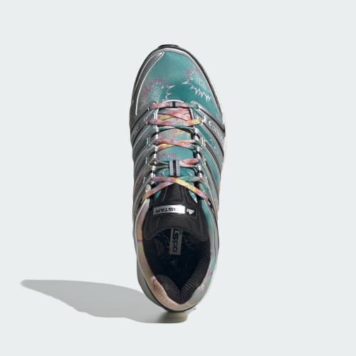 ADISTAR CONTROL 5 SHOES - Silver Metallic / Core Black / Supplier Colour