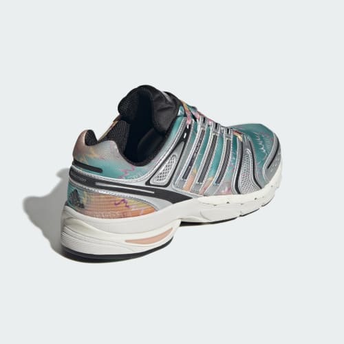 ADISTAR CONTROL 5 SHOES - Silver Metallic / Core Black / Supplier Colour