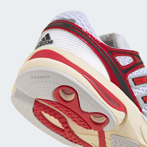 ADISTAR CONTROL 5 SHOES - Cloud White / Better Scarlet / Dash Grey
