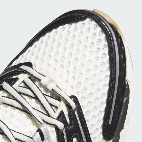 ADISTAR CONTROL 5 SHOES - Off White / Core Black / Night Grey