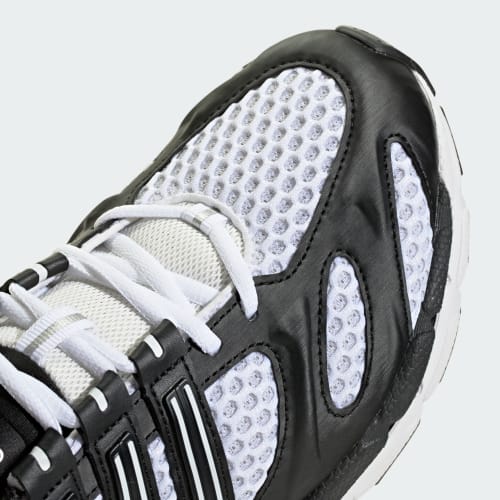ADISTAR MLD SHOES - Cloud White / Core Black / Silver Metallic