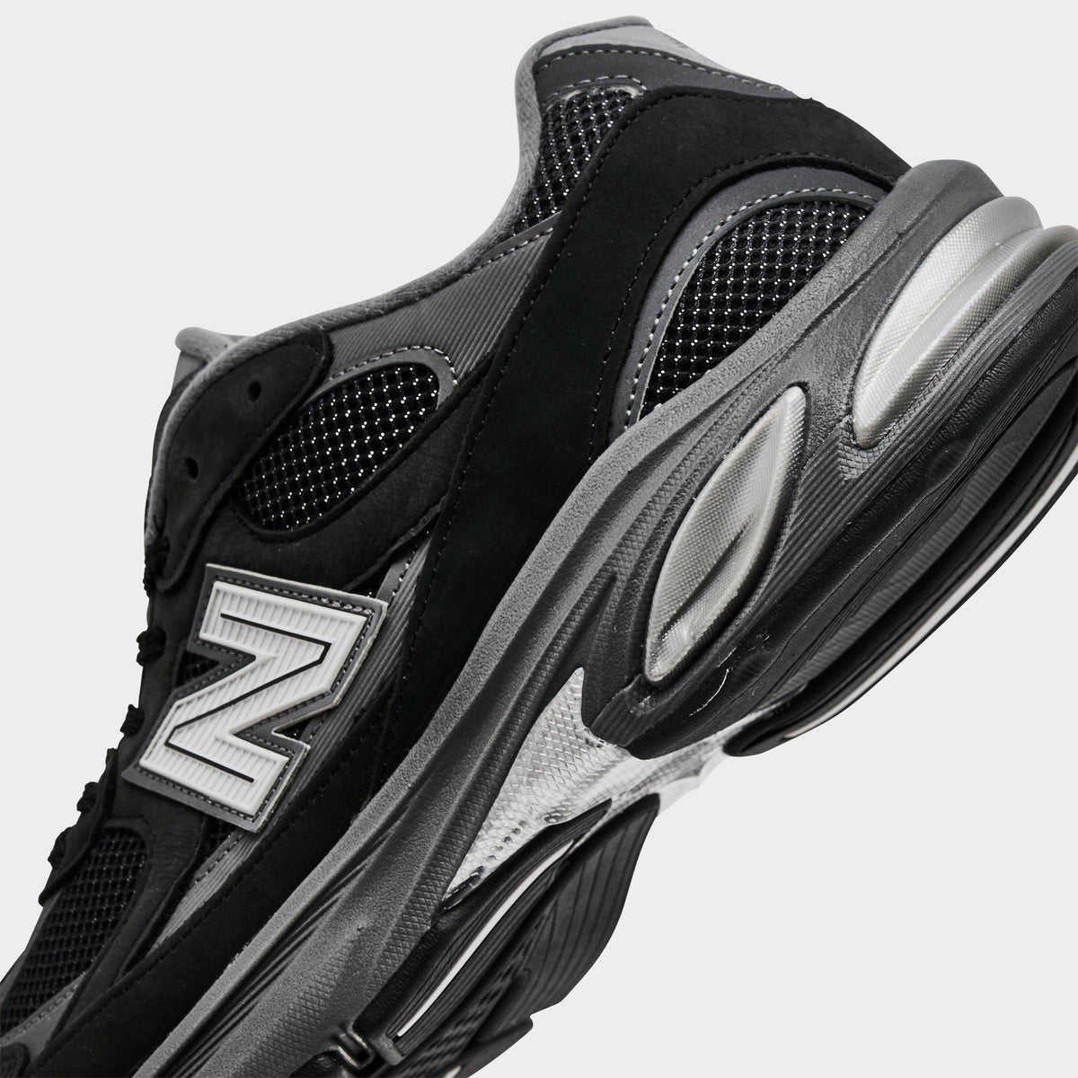 Men's New Balance 2010 Casual Shoes - Black/White - view 3