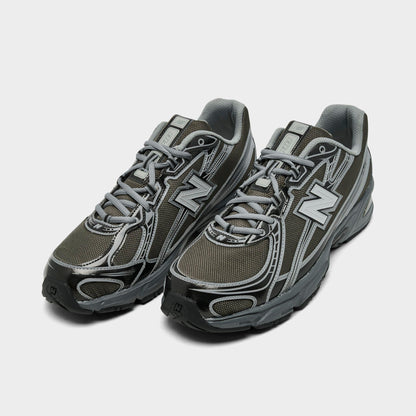 Men's New Balance 740 Casual Shoes - Black Metallic/Castlerock - view 2