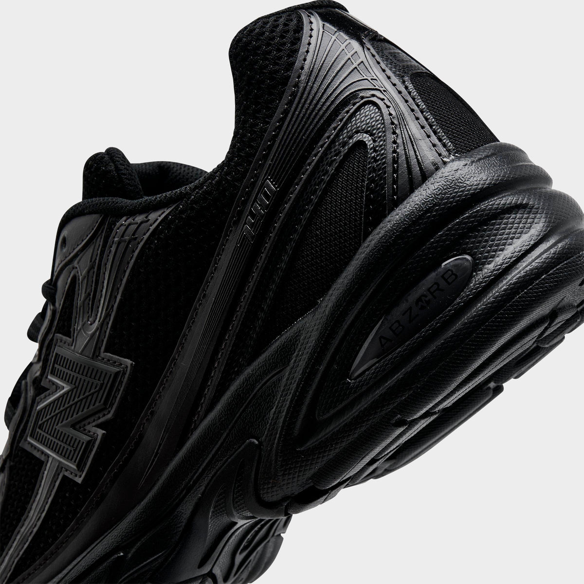 Men's New Balance 740 Casual Shoes - Black/Black Cement - view 3