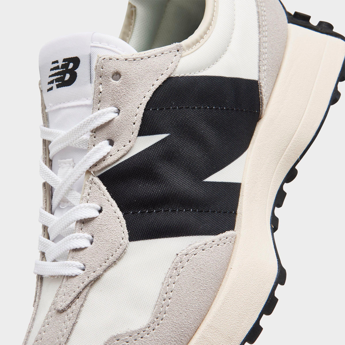Women's New Balance 327 Casual Shoes - White/Black/White - view 3