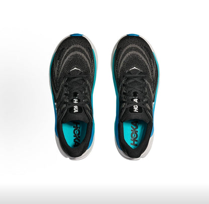 HOKA Arahi 8 Sneakers