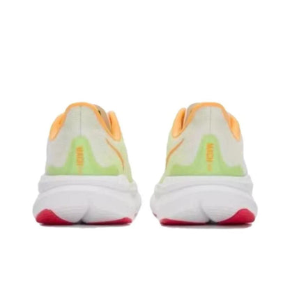 HOKA Mach 6 Sneakers