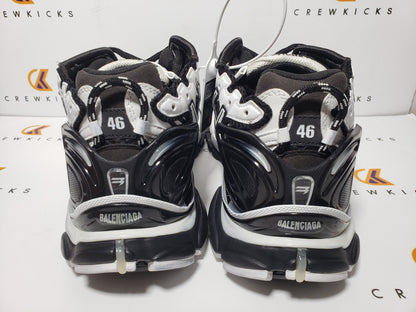 BALENCI Runner Sneaker Black White - image 3