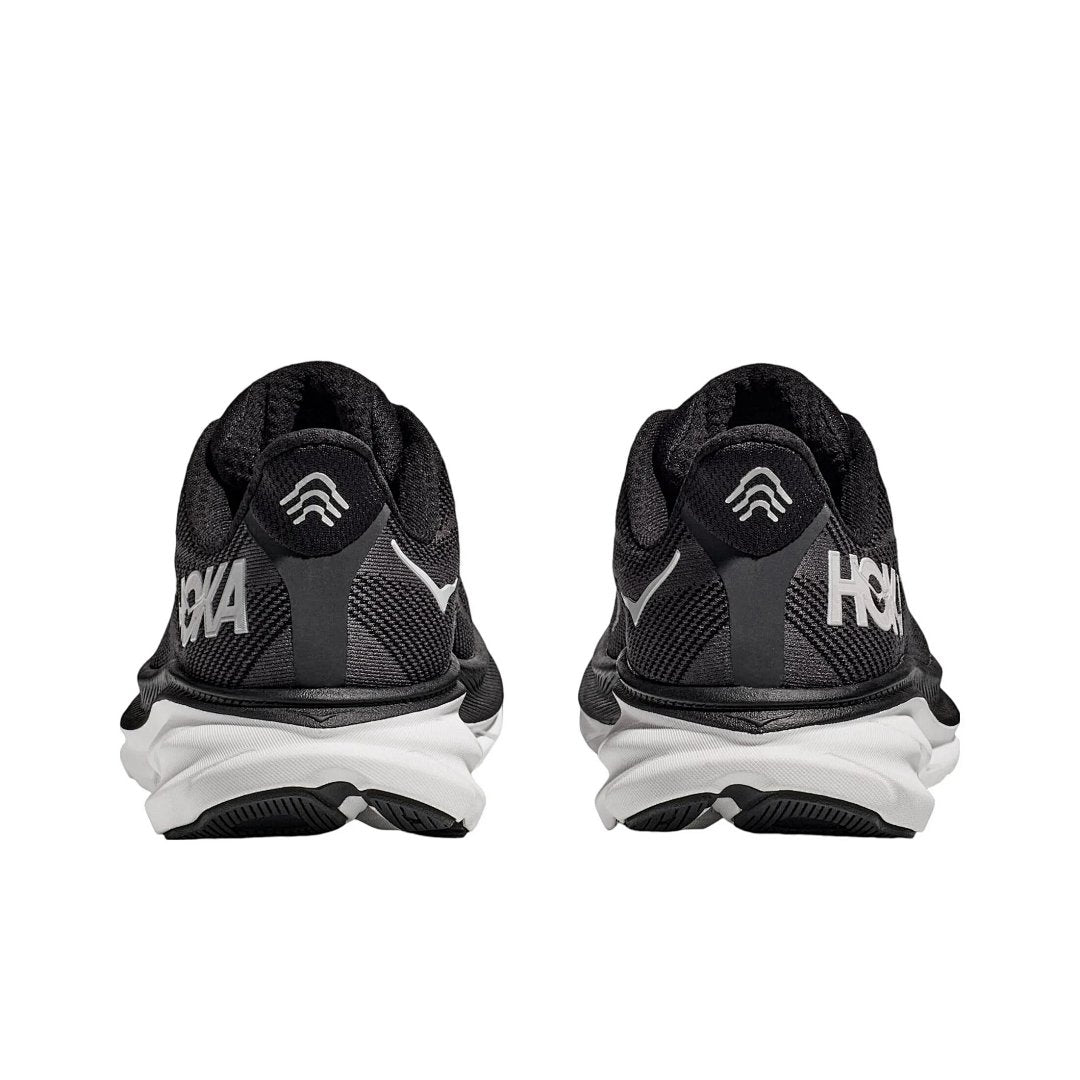 HOKA Clifton 9 Sneakers